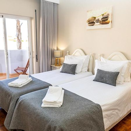 Giramar Apartamentos Turisticos ลากอส ภายนอก รูปภาพ